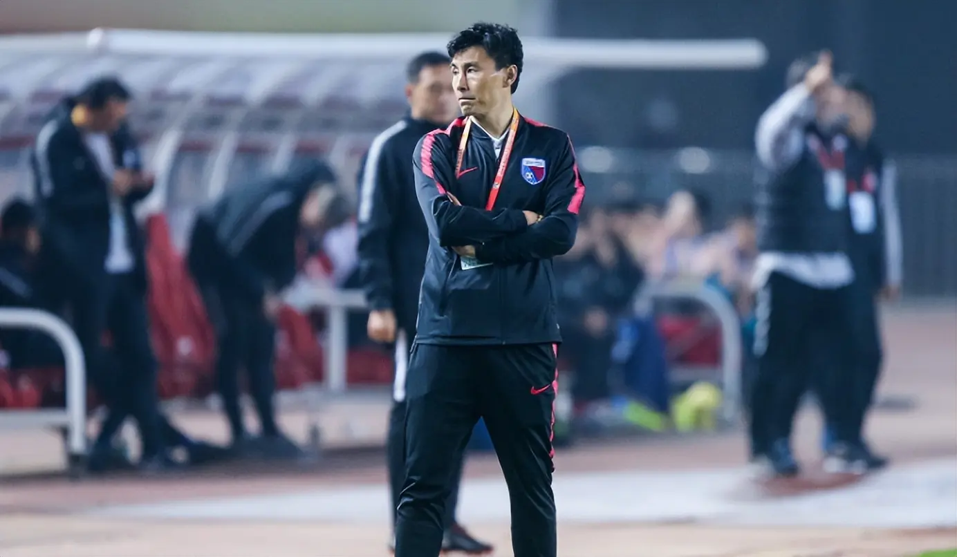 而他们之间, 视野, 热议